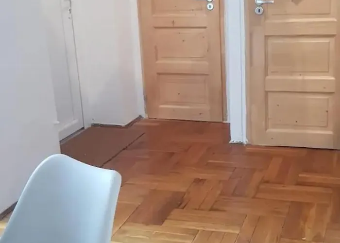 Cozy Flat Near Kazinczy Downtown 부다페스트
